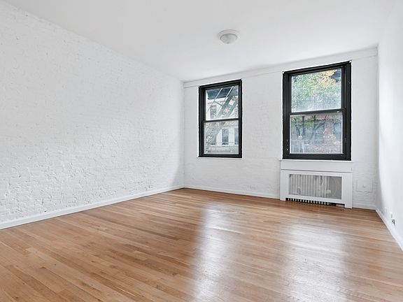 4th image of 321 E 69th St APT 2C