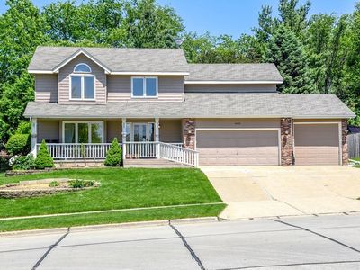 4459 91st St, Urbandale, IA, 50322