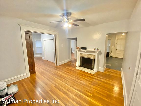 2nd image of 133-135 Brown Ave #1L