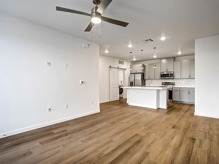 2232 Arikaree Hts #307 — Photo 7