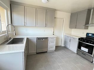 438 S 26th St, Richmond, CA 94804