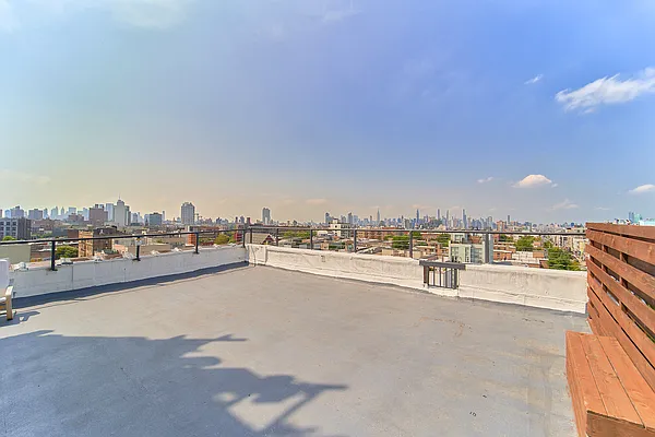 Rented by Living New York | media 21