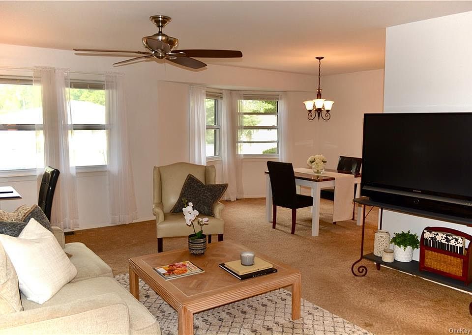 1st image of 33 Warwick Pl