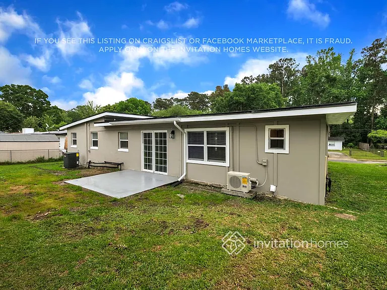 8061 Delaroche Dr — Photo 25