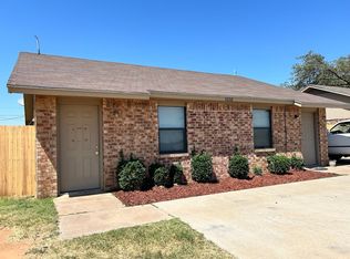 4606 Erskine, Lubbock, TX 79416
