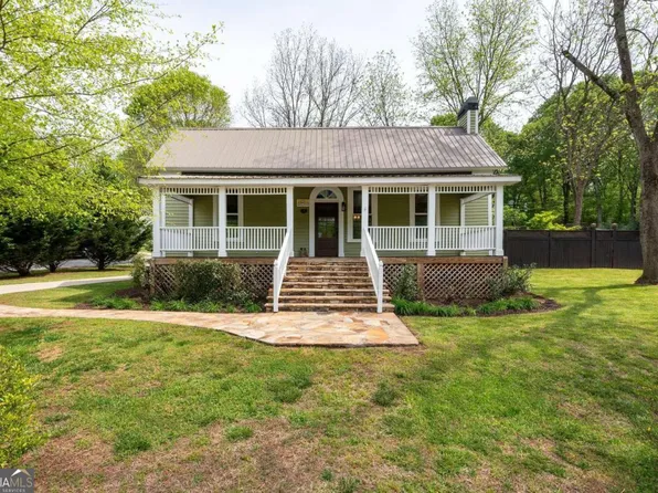 24 N Main St, Maysville, GA 30558