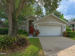 10 Lake Walden Trl, Ormond Beach, FL 32174