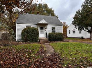 5 Belle Pl, Springfield, IL 62704