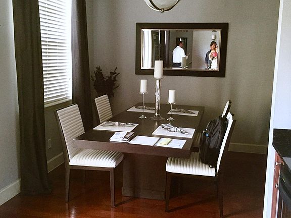 Dining area and wet bar