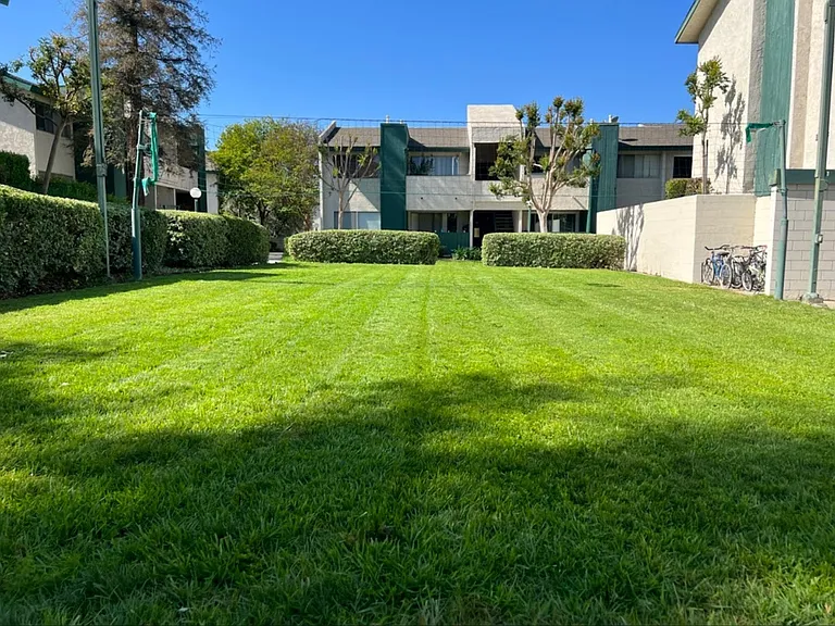 15201 Santa Gertrudes Ave #Y105 — Photo 5
