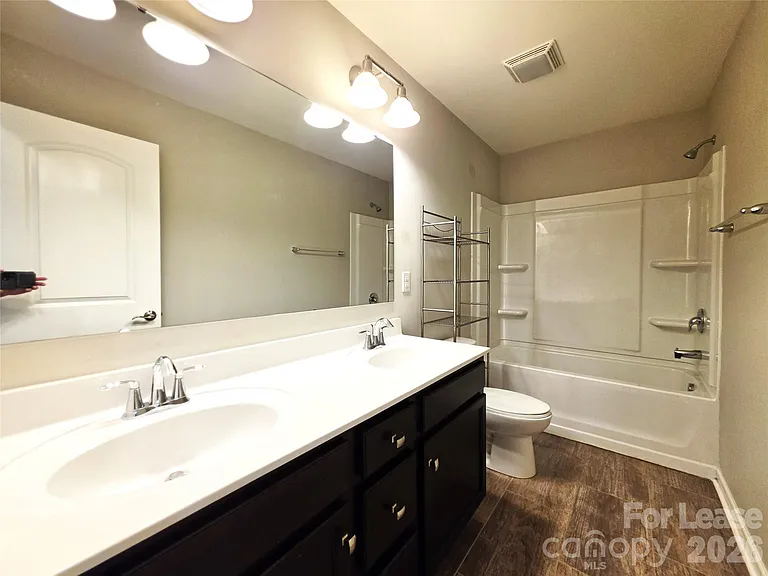 2053 Pine Siskin Ct — Photo 26