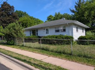 7437 North Ave, Middleton, WI 53562