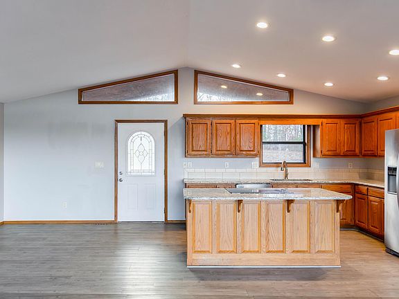 5th image of 26812 Chalet Lane