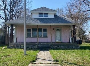 1221 W 5th St, Anderson, IN 46016