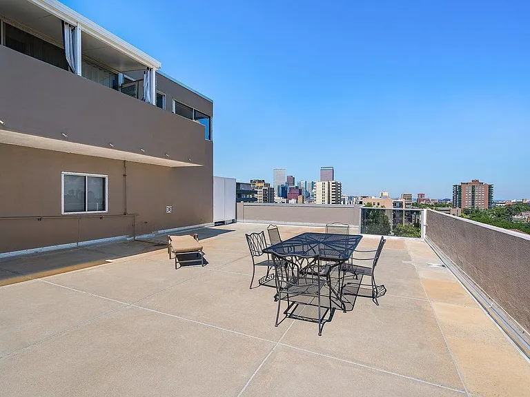 855 N Pennsylvania St #415 — Photo 25