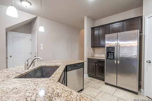 12911 Brewster Ml — Photo 10