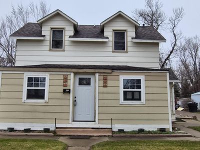 228 3rd St W, Dickinson, ND, 58601