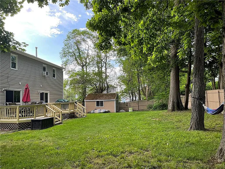 513 Tidewater Dr — Photo 3