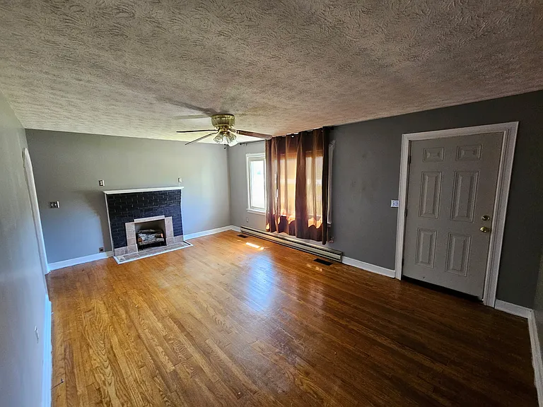 248 Clover Bottom Dr — Photo 4