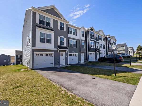 2 Heath Cir