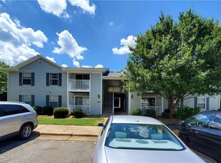 5515 Hornaday Rd UNIT B, Greensboro, NC 27409