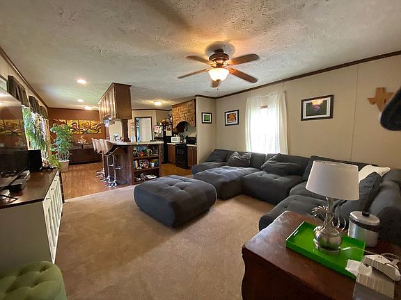 4th image of 224 Canyon Vlg