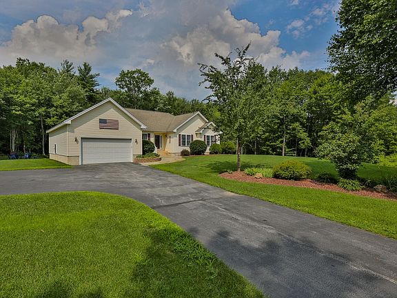 3rd image of 303 Lords Mill Road