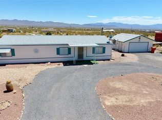 4182 N Dragoon Rd, Golden Valley, AZ 86413