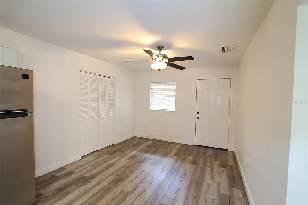 1 bed, 1.0 bath, 600 sqft, $1,300 — Photo 2