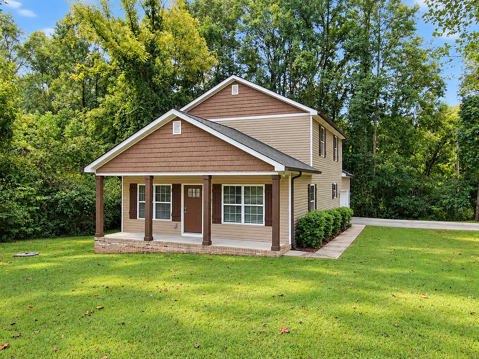 1566 Lake Villa Cir