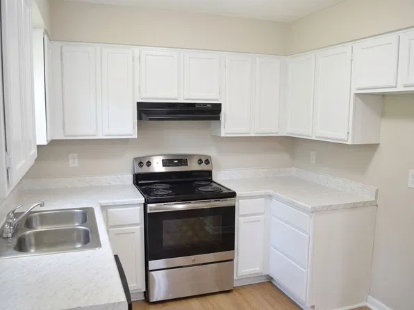 4420 Lynn Ct #A, Powder Springs, GA 30127