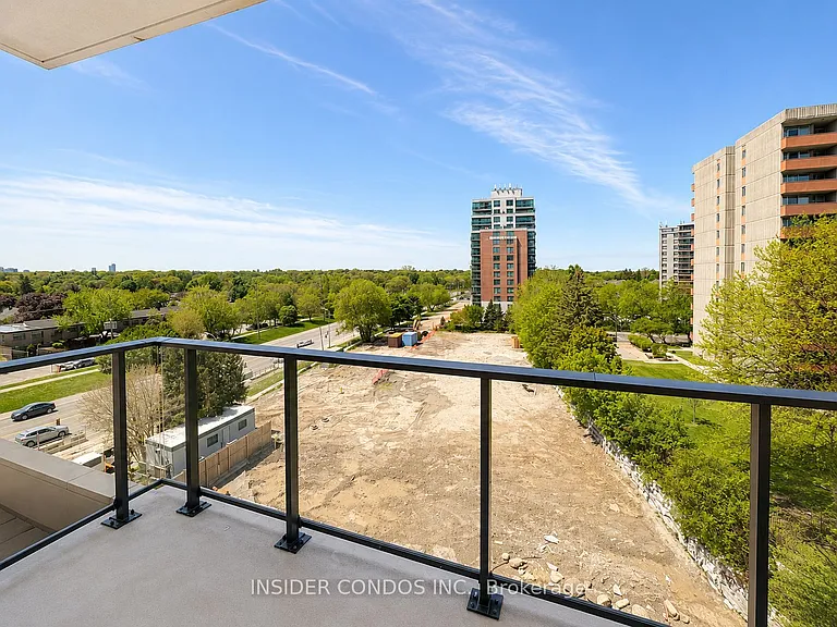 4010 Eglinton Ave W #602 — Photo 6