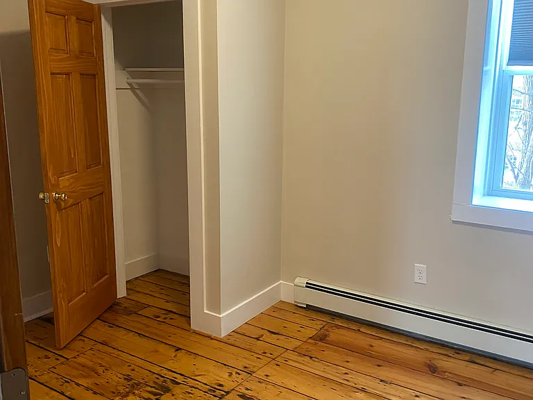 2B Brattle St #2B — Photo 10