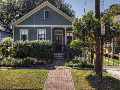 2015 Kane St, Houston, TX, 77007