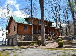 407 Forest Rdg, Cashiers, NC 28717