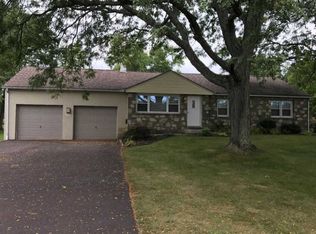 627 N Wales Rd, North Wales, PA 19454