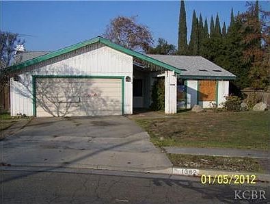 1st image of 1382 Stanford Pl