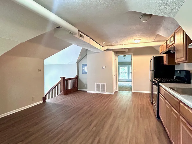 199 Beck Ave #3 — Photo 7