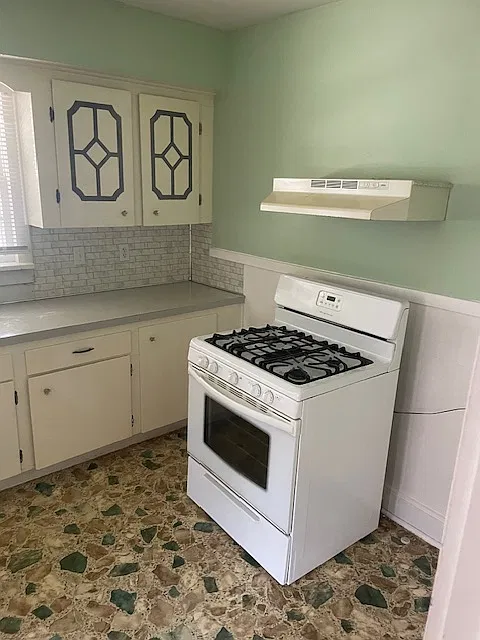 2 bed, 1000 sqft, $1,250 — Photo 3
