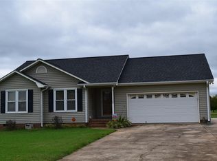 118 Highland Ridge Trl, Boiling Springs, SC 29316