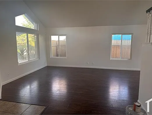 581 Gladiola St — Photo 9