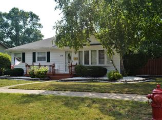 8700 S 51st Ave, Oak Lawn, IL 60453