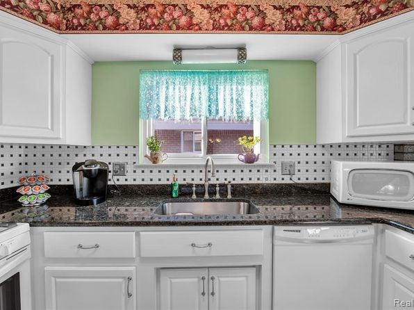 31163 Moceri Cir