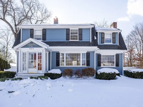 26 Gordon Rd, Needham, MA 02492