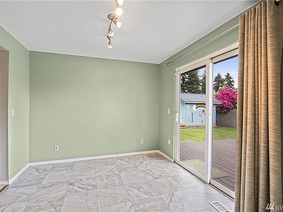4th image of 7530 12th Ave NE