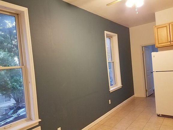 4th image of 174 Engert Ave APT 2R