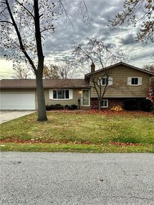 7414 Goldenrod Dr, Mentor On The Lake, OH, 44060