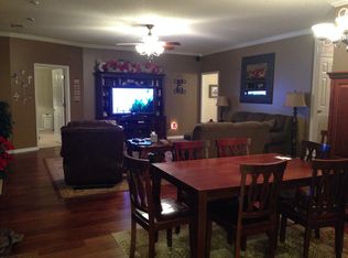 126 Foxfield Dr, Saltillo, MS 38866