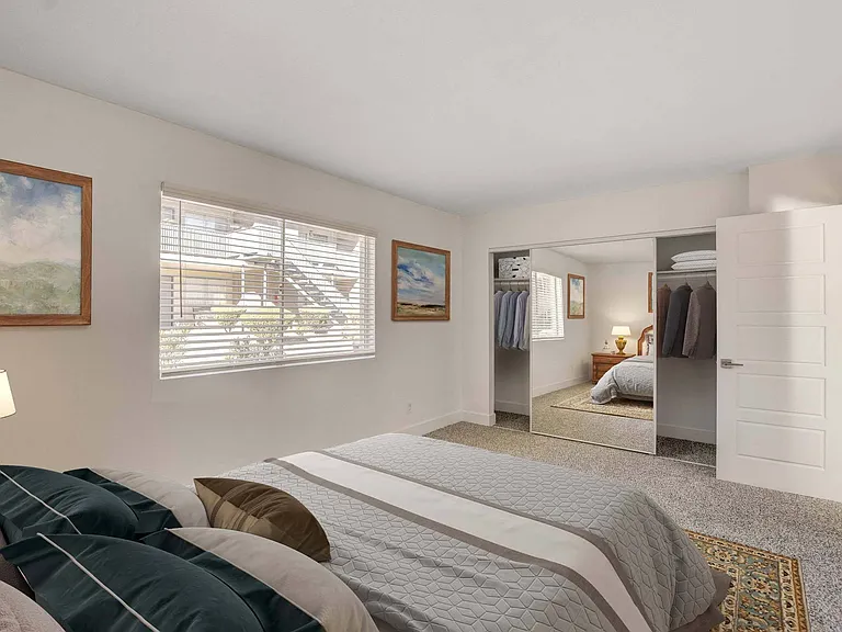 Rancho Vista Apartments — Photo 19