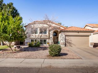 326 N Cobblestone St, Gilbert, AZ 85234